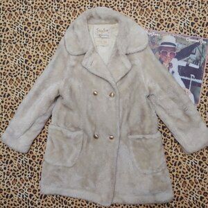 Vintage White Stag Teddy Bear Faux Fur Coat